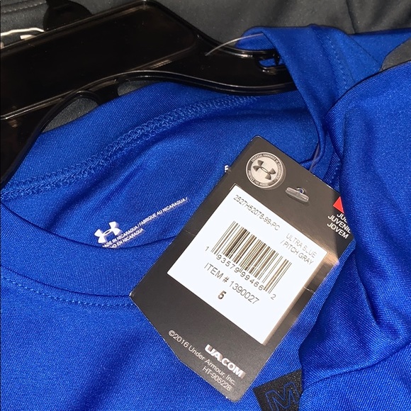 NWT Under Armour 3 piece set (2 Shirts, 1 Shorts) - Picture 14 of 14